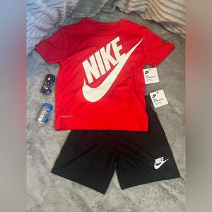 Nike Boys Shirt and Boys Shorts Set Size 3-4 Years Red and Black